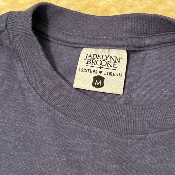 Jadelynn Brooke t-shirt. Size medium. Good used condition - Picture 4 of 4